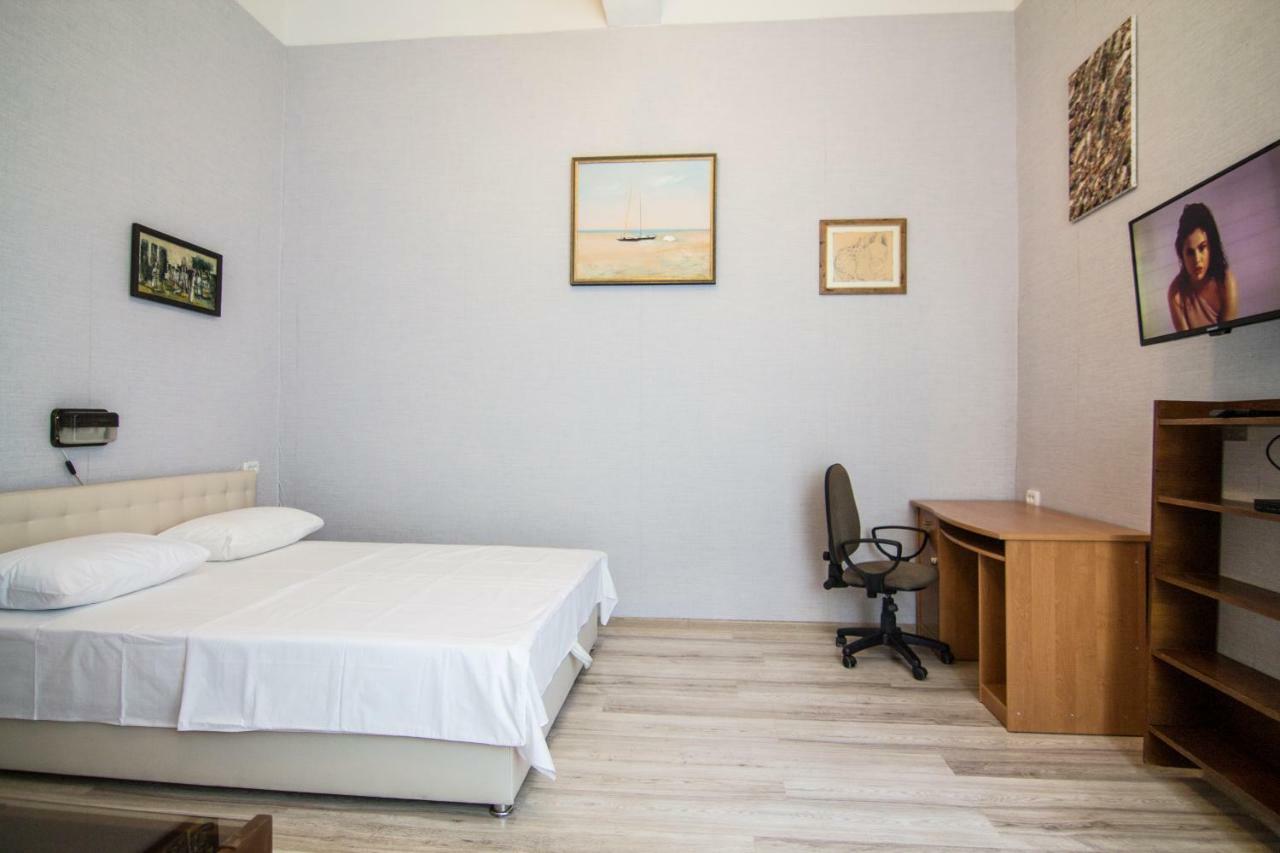 Apartment Art In Maidan *
